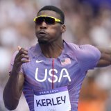 Fred Kerley avait été suspendu en août pour avoir manqué "à ses obligations de localisation" antidopage (archives). KEYSTONE/AP/MATTHIAS SCHRADER